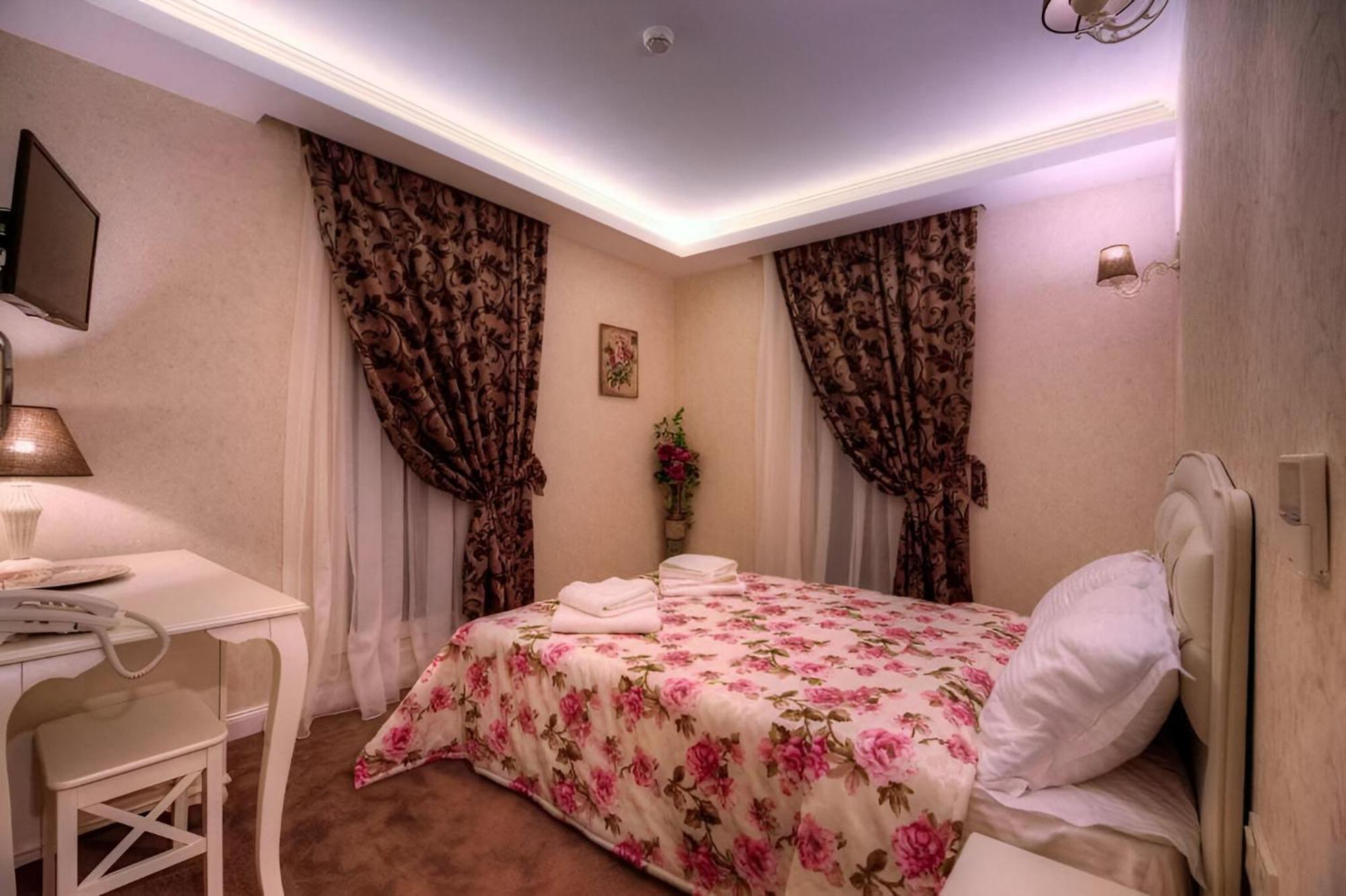 Family Hotel Agoncev Sofia Eksteriør bilde